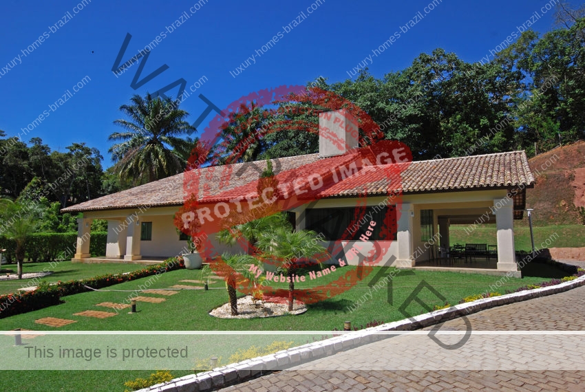 Buy a home in Encontro das Aguas