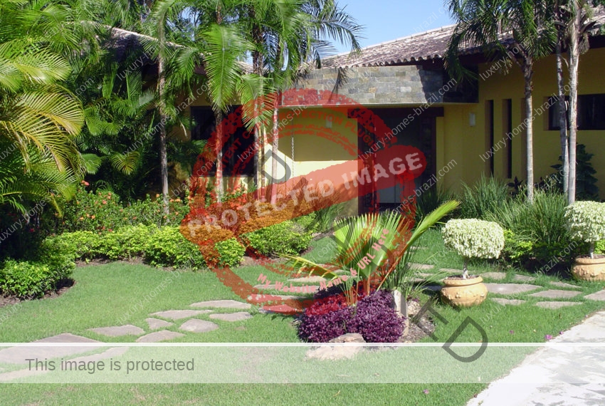 Encontro das Aguas lakefront home for sale