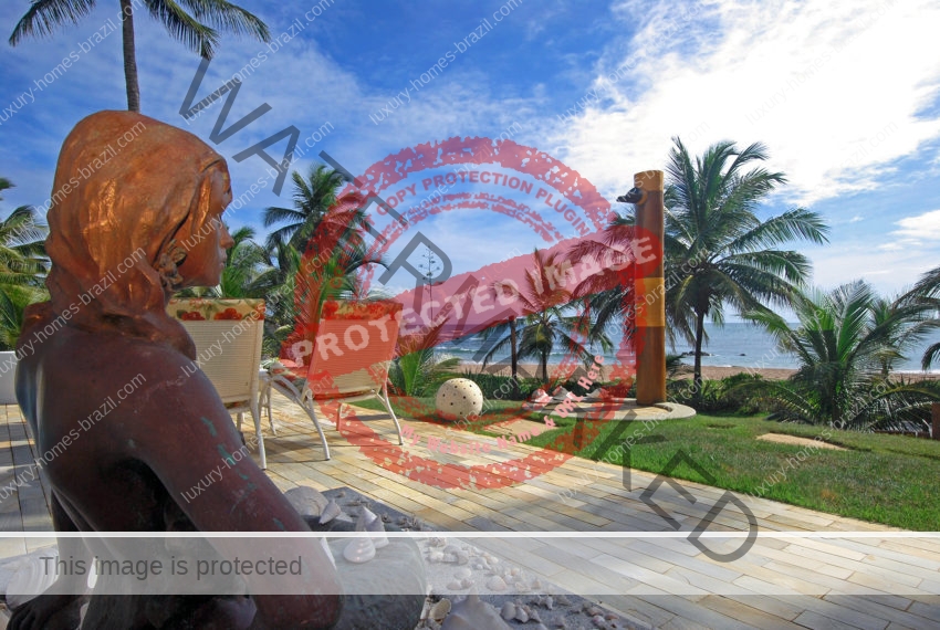 Beachfront home for sale in Busca Vida Resort